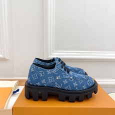 Louis Vuitton Low Shoes